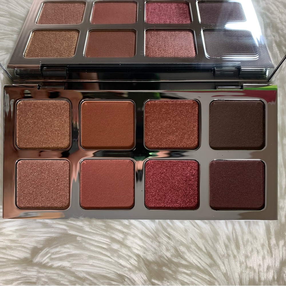 IL MAKIAGE Colour Boss Master Eyeshadow Palette BNIB - Picture 2 of 8